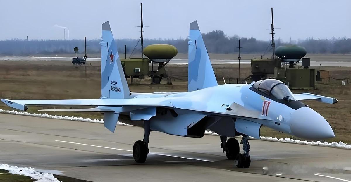 十年前砸了几百亿买来的空中王牌，现在地勤说修一架的钱够给整支中队做演习。你以为