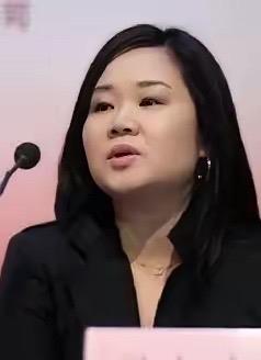 联合早报长期抹黑中国，以前大家骂它两句也就过去了，最近有人直接把目标对准了总编辑
