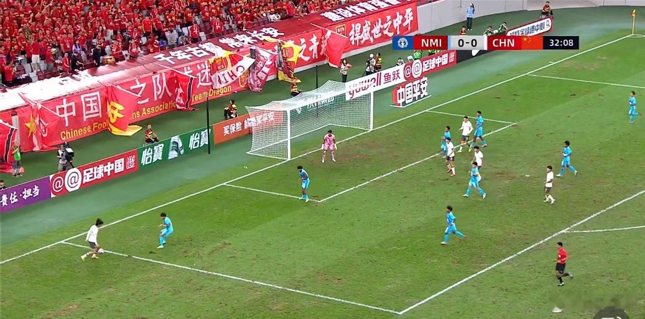 U23亚洲杯无论是场地还是目前的比分，都让人有点尴尬。​​​