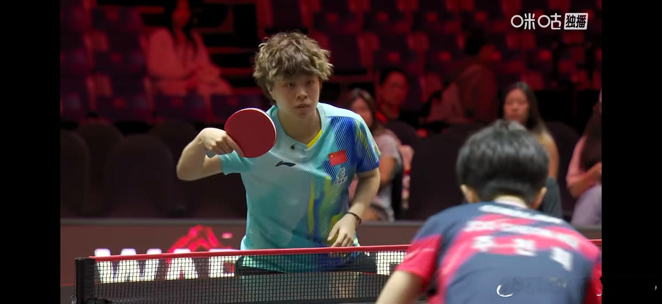 WTT新加坡大满贯2026王艺迪今天的场外于子洋大迪发型吸睛