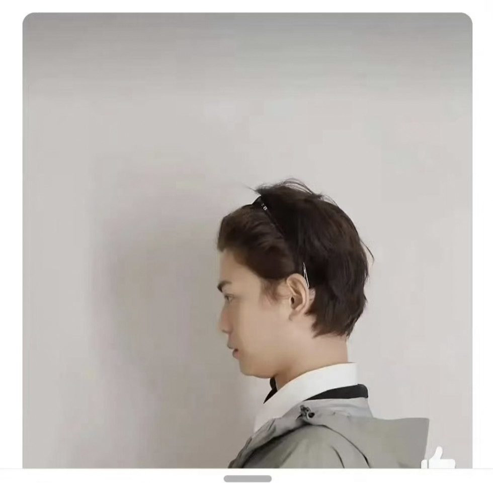 郫县热议，丁禹兮剧里的侧脸和自己发的训练视频中的侧脸差别好大，这是为什么呢？