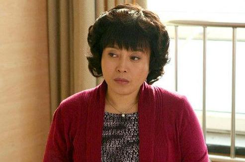 50岁国家一级演员当众扒开自己血淋淋的半辈子！四次堕胎、婚内出轨、看黄片，她到底