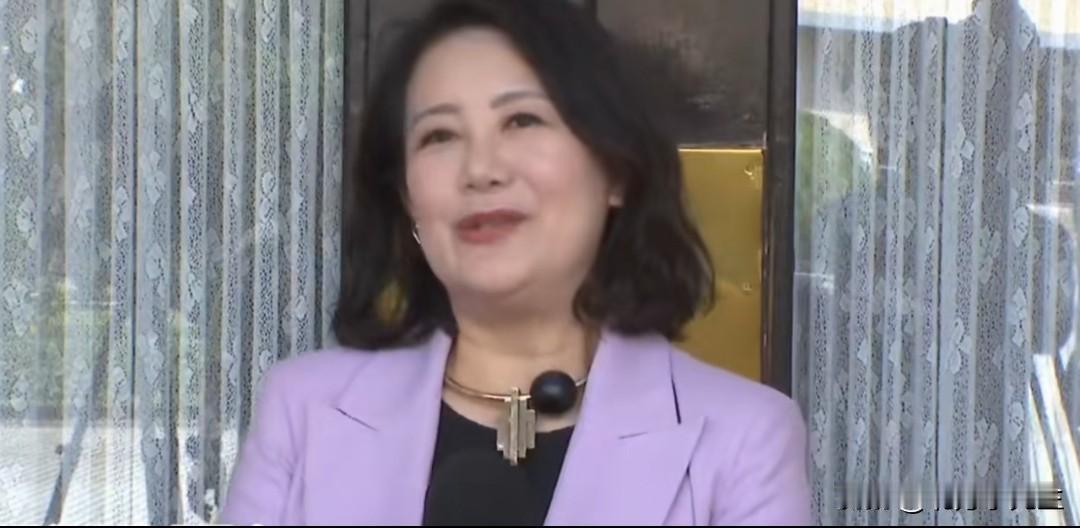 民进党立委吴思瑶表示，国民党和民众党都应该向民进党道歉。国民党副主席李乾龙座车被