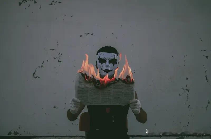 什么样的人一看就是没出息的，相处久了，人见识多了，我发现大多数过的贫贫无奇的就是