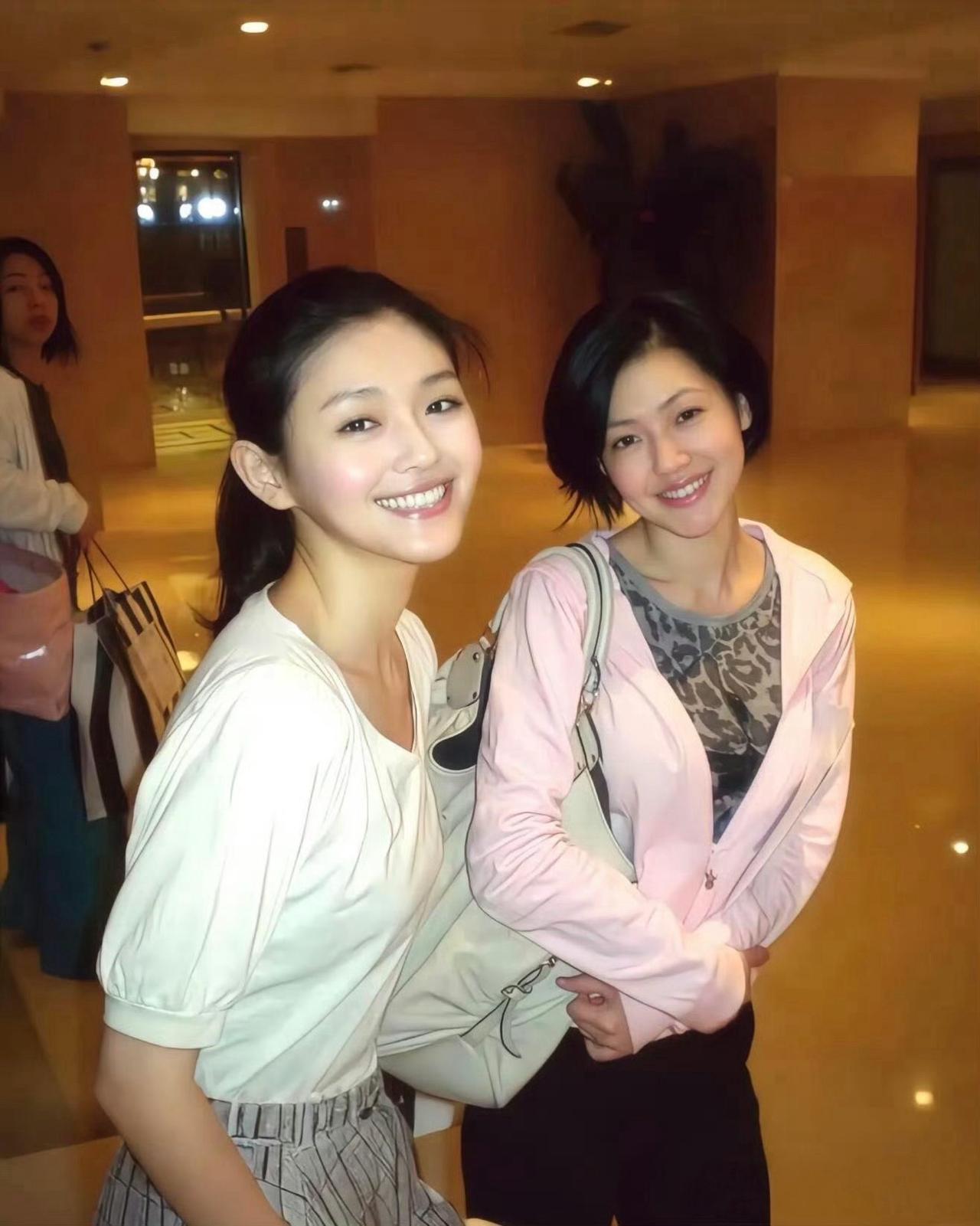 小S的婚姻真相，她用体面撑起了一个家，却藏起了自己的千疮百孔…有人说