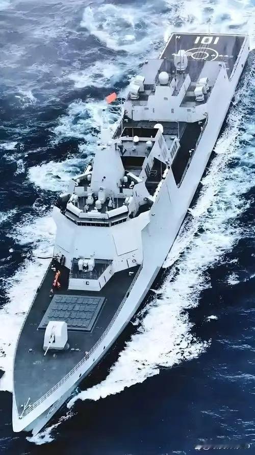 航母为什么非得带飞机，难道不能直接装满导弹吗？其实中国就是这么干的。有人说我们现