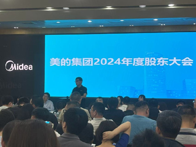 美的董事长方洪波: 小米进入家电业在战略上已经输了
