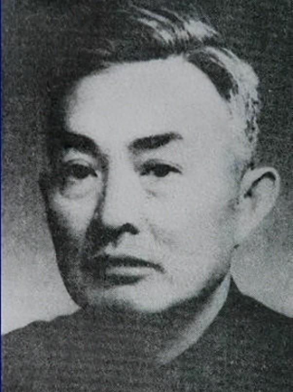 1937年的时候，陈昌浩特意去大别山找高敬亭，结果高敬亭婉言谢绝说，我这里庙太小