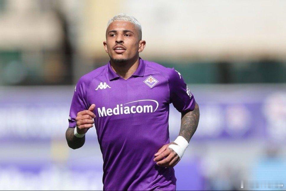 隆家里：来自经纪人的提案不断涌入国米高层的办公室其中既有像多多这样经验丰富的