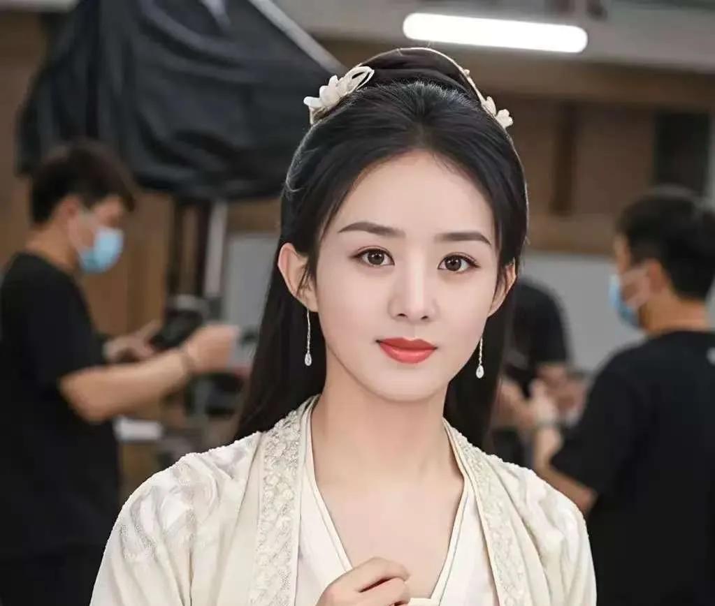 赵丽颖《在人间》里面有多牛！不扒不知道，她不光是主演，还是监制，更是出品人。