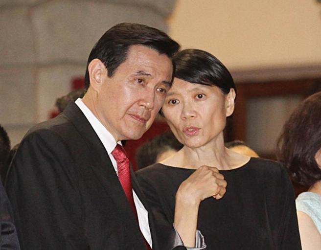 形势难道还不明朗吗？“马英九基金会”风波持续燃烧，李徳维又晒出马英九大姐马