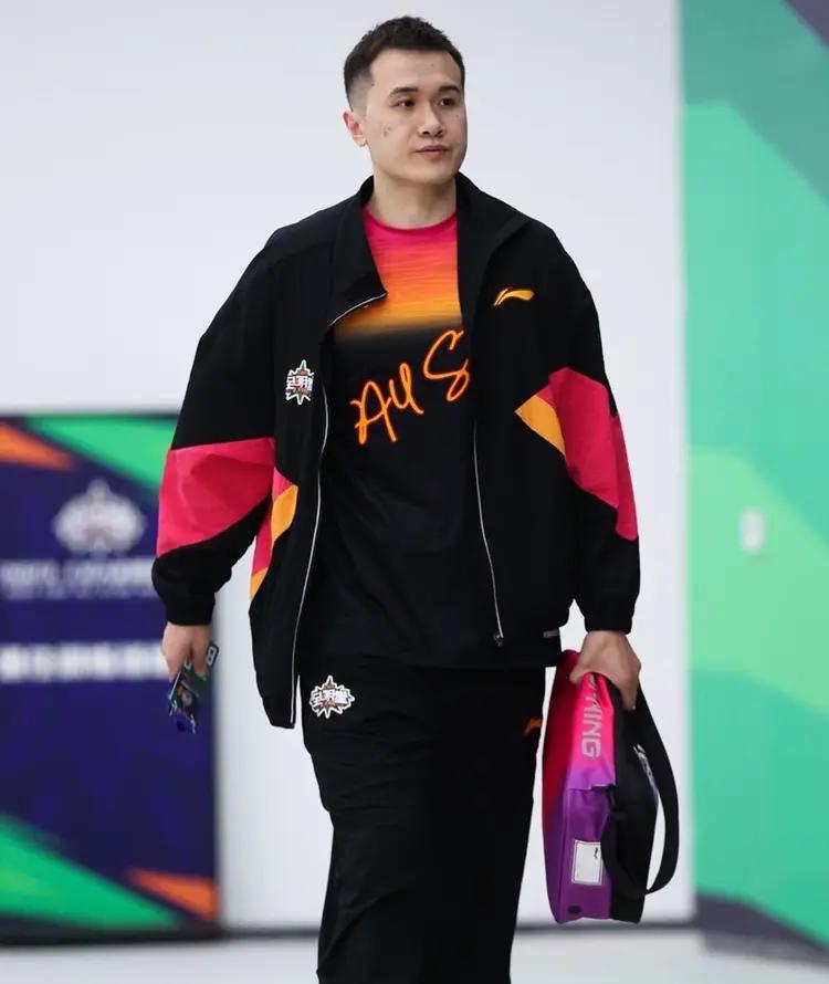 张帆来北汽，子铭去北控，可能性不大，首先北控男篮篮下有邹雨辰和沈子杰，这两位大闸