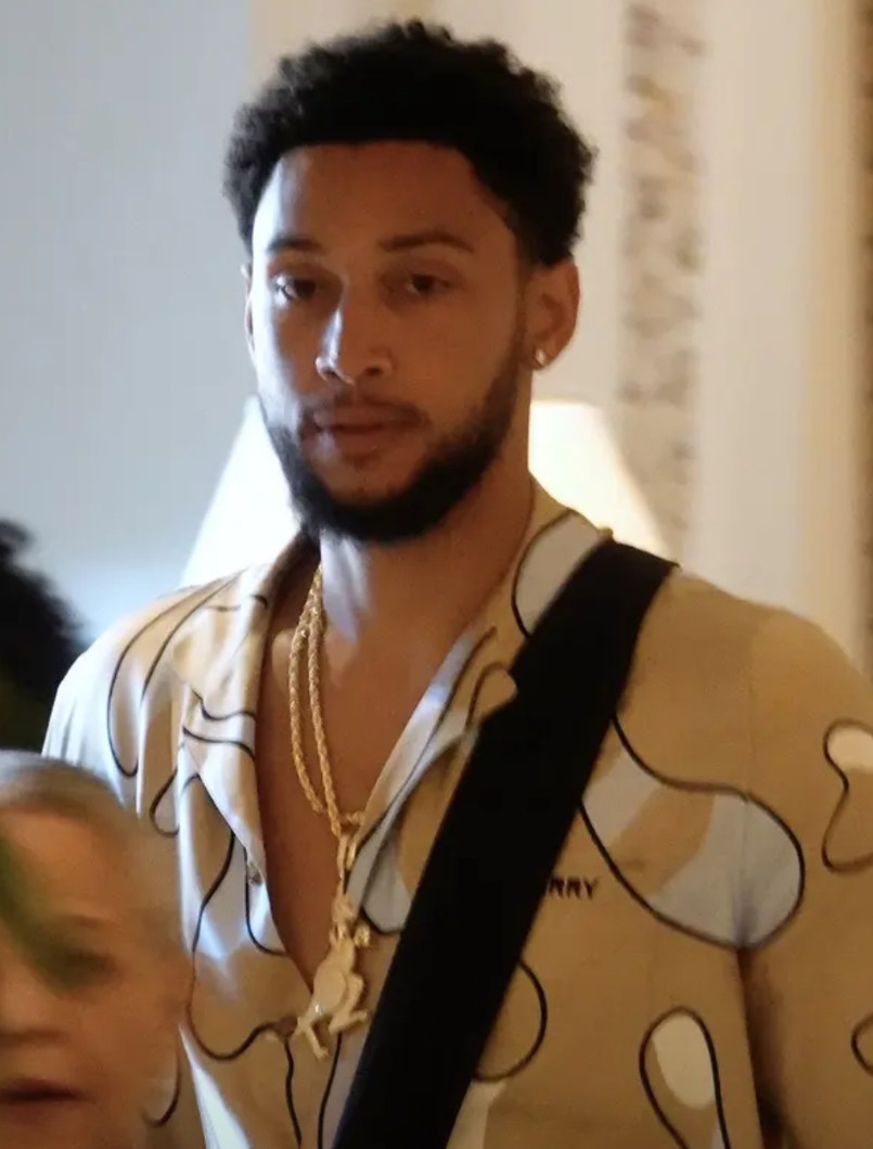 火箭队的控卫问题，还有一个目标。康利拿不下能理解，毕竟人家首选回森林狼；保罗一直