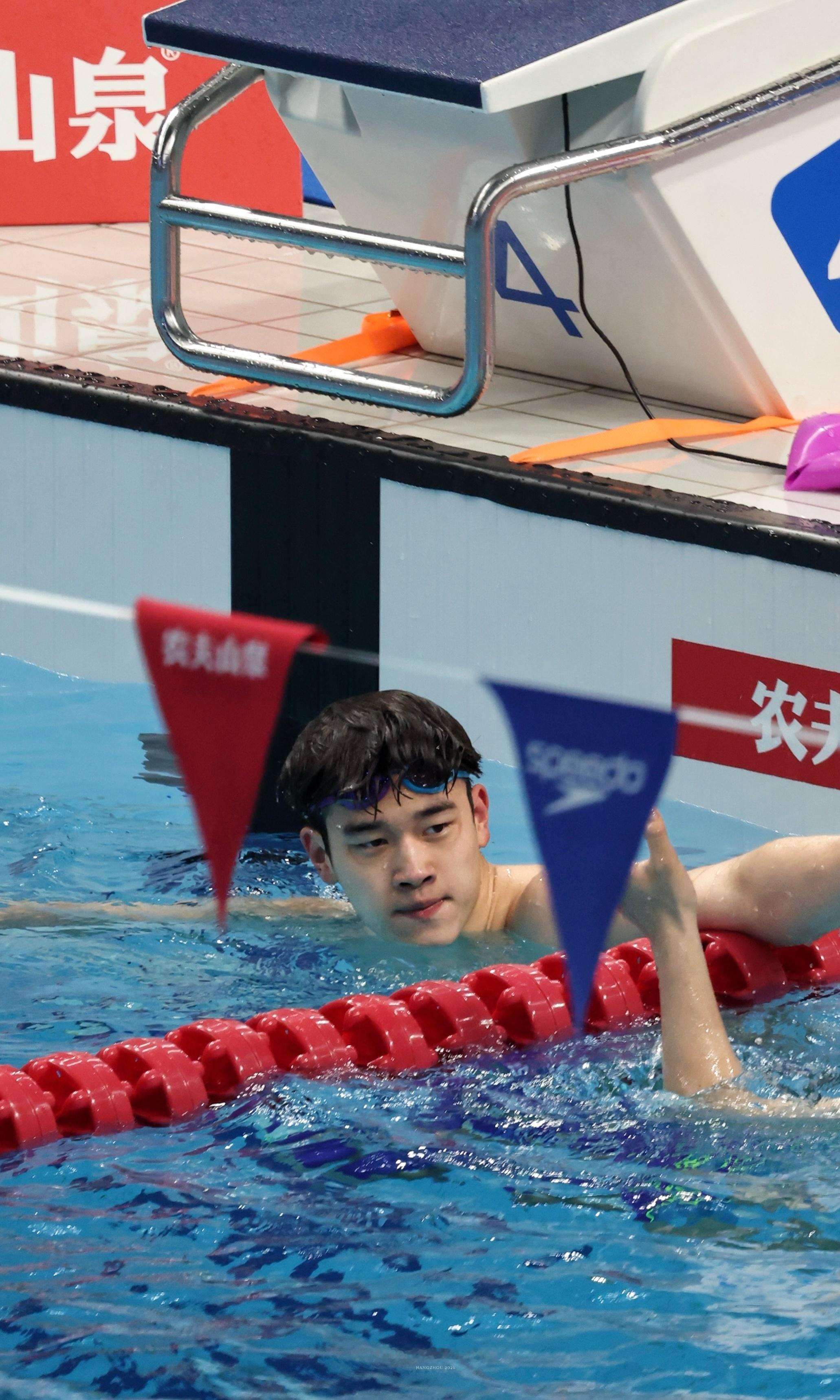 温州必吃榜  🏊♂️ 潘展乐 ｜奶牛猫的冠军赛回眸 夏锦开赛前发一个...