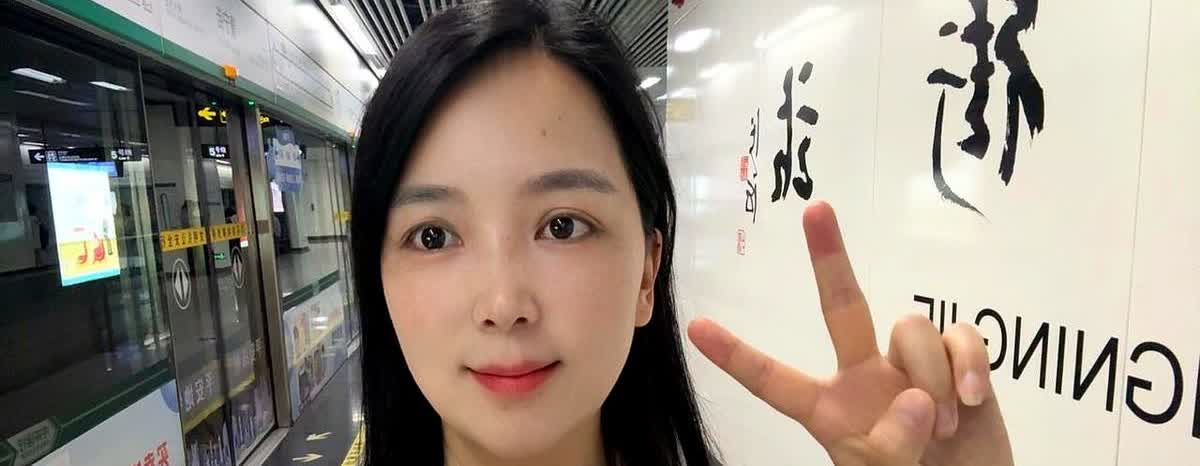 程序员真的不敢买电车？因为我们太了解程序代码了，最近某蓝汽车在汽车的大屏