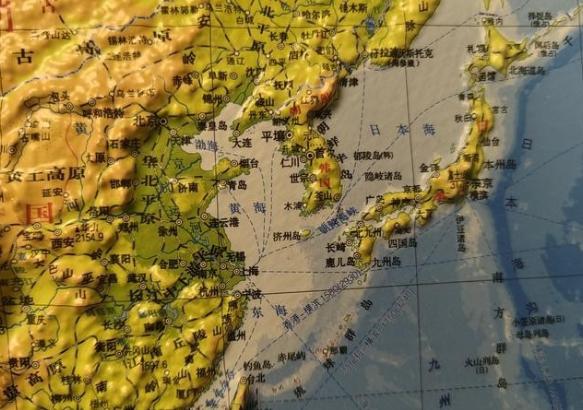 万万没想到，一旦开战，日本竟有更大战略纵深！近日，日本政客言论让人有不好预感，日