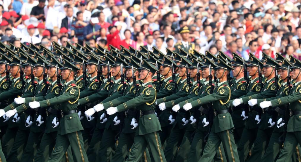 一旦中美“掀桌子翻脸”，站美国的有4个，能帮中国的仅一种力量。未来的某一天，如果