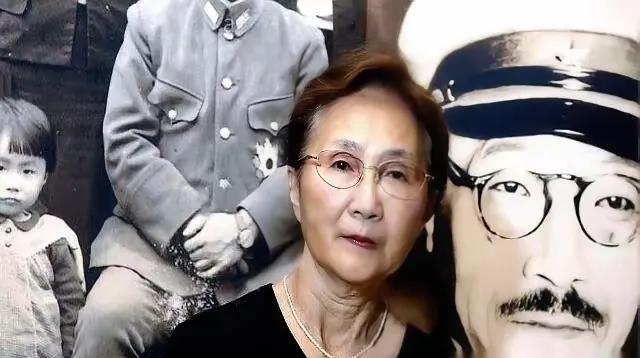 .真是大开眼界！甲级战犯东条英机的孙女，拿着一本1937年的日军军粮账本，到处跟