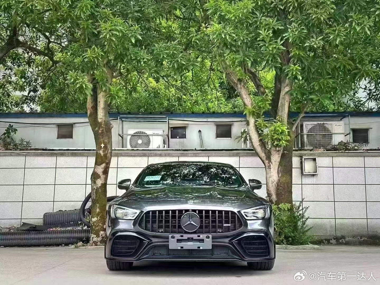 奔驰AMGGt63S，四驱先行特别版，奔驰最强4.0T双涡轮638P马力，