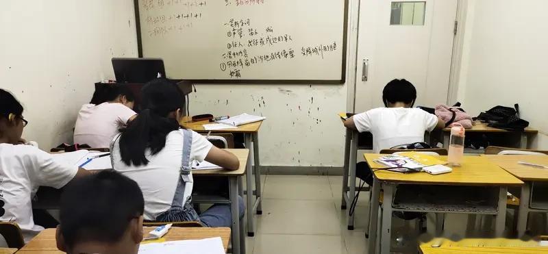 教育反思录（1045）学霸补课，有用吗？结论先说：学霸补课，有用，但分补什么