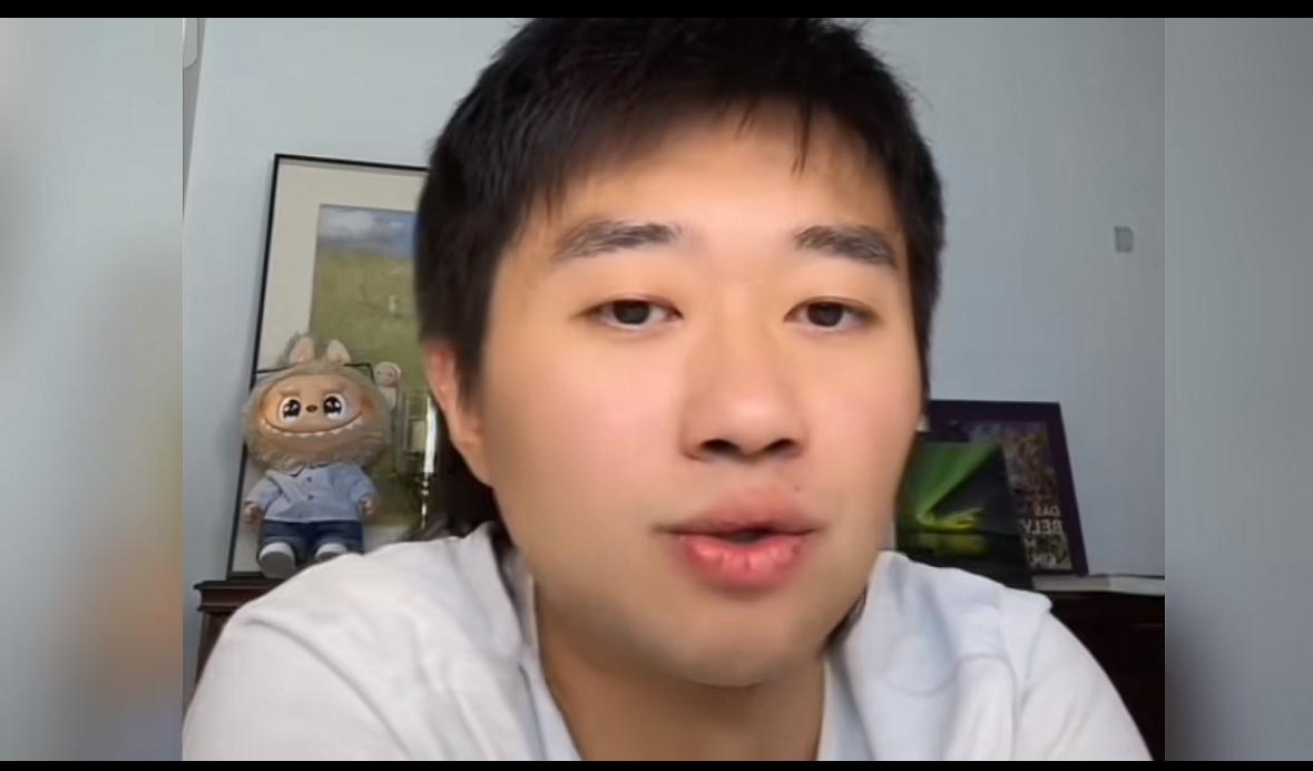 赵子豪回应樊振东输球——输了一次球那能咋滴！真朋友啊！2月14日，赵子豪在直播