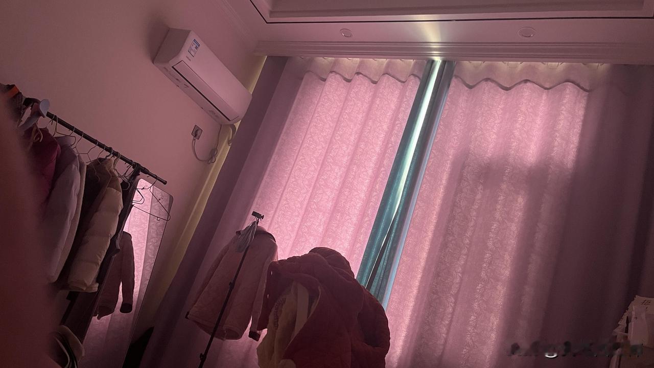 回家还是去武汉，感觉都是流浪～24年10月开始离职回老家，刚开始真的是好好好快