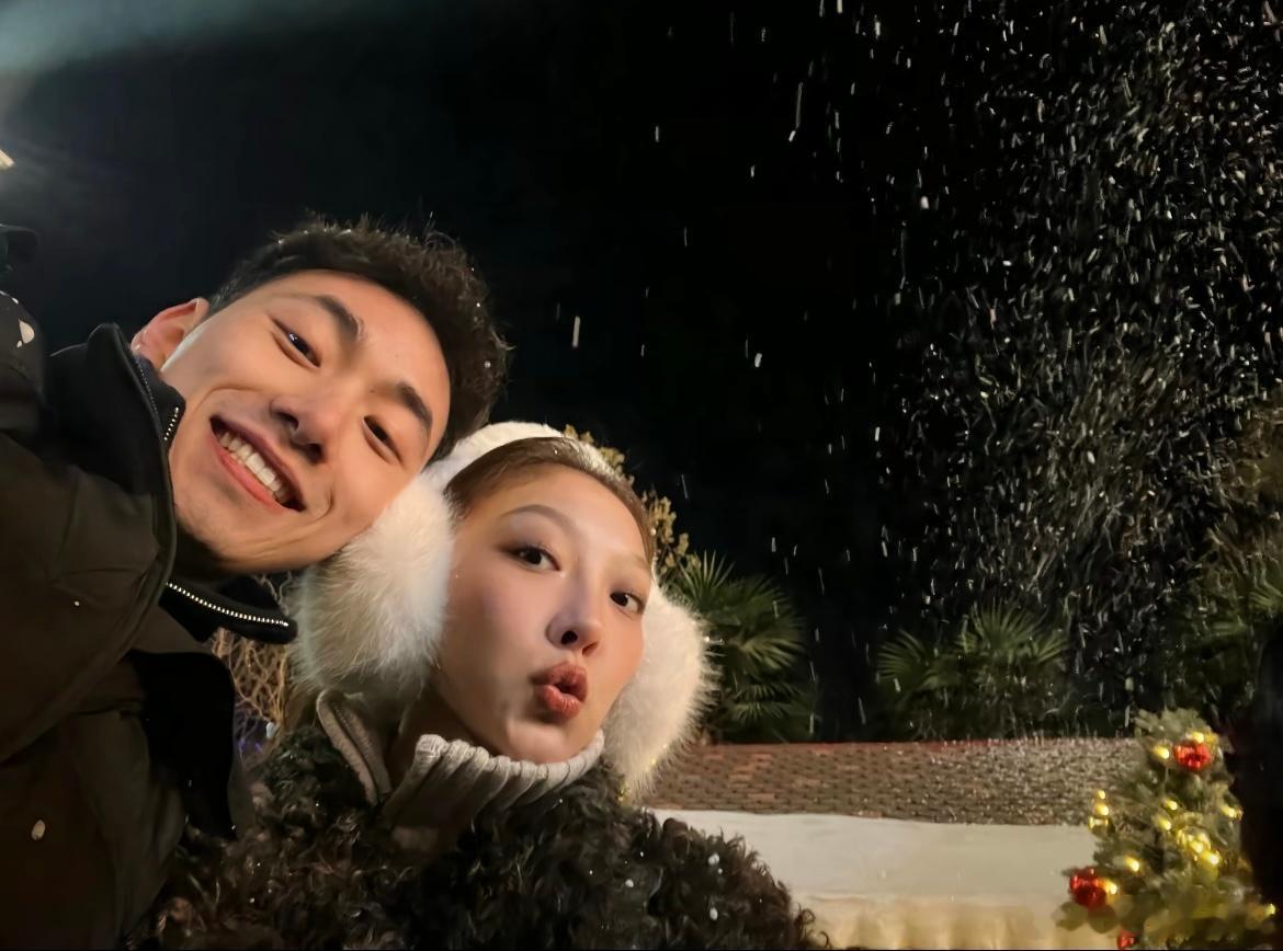 我始终觉得有线耳机更为浪漫