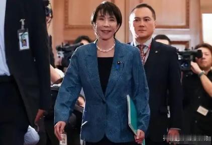 美国还是抛出了绝招:想让日本成为第二个乌克兰。中日的历史仇怨，很容易被点燃。以