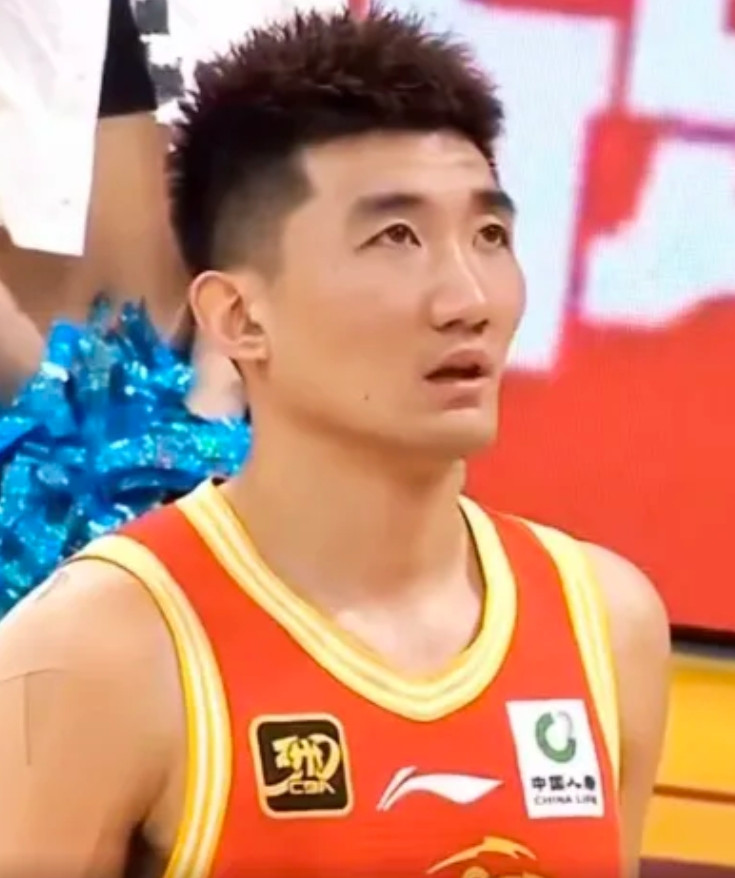 现在才知道，为什幺国家队谁当教练都不招孙明微，原因太现实。一、身体不够硬朗，打