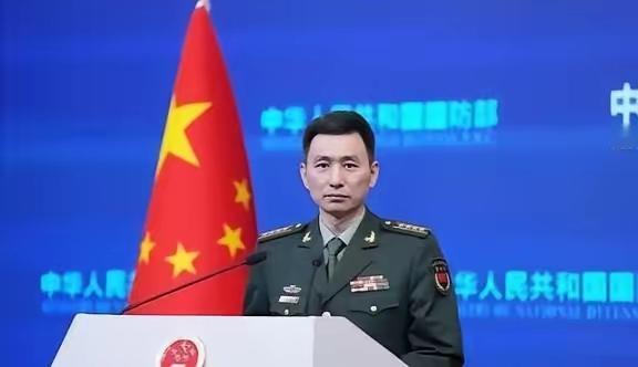 出入境管理条例毫无征兆的，中国大陆刚刚颁布了一个关于出入境管理的行政条例，9月