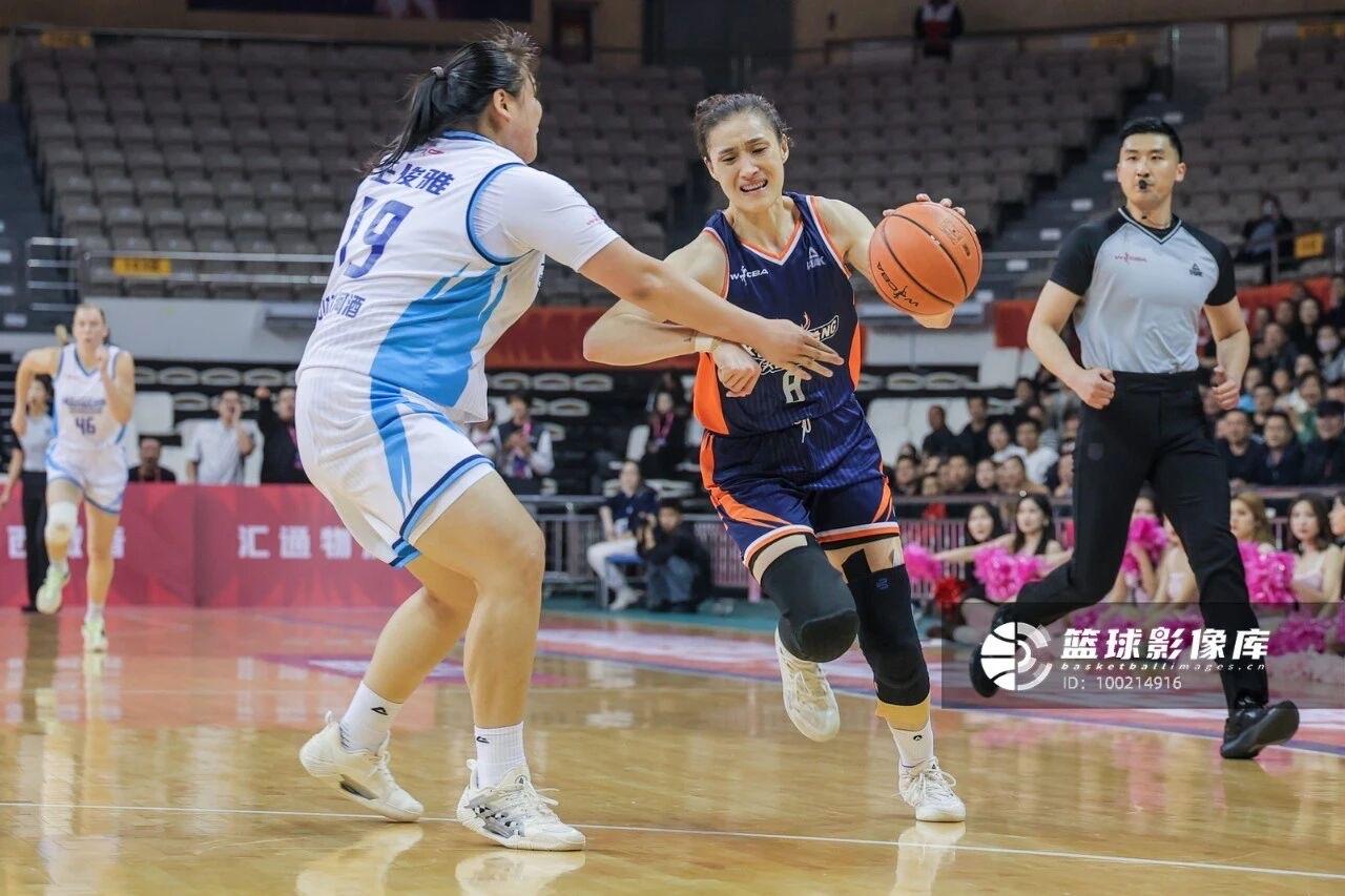 今晚看WCBA唯一比赛不好说谁一定进四强！季后赛四分之一决赛之前，我相信很多