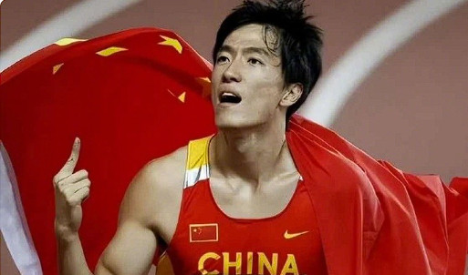 上海体育局回应刘翔求助: 刘翔是镌刻上海历史的功勋体育人