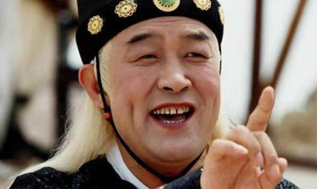 公元722年，40万安南人造反，唐玄宗要派兵镇压，可满朝文武没有一个人应战，唐玄