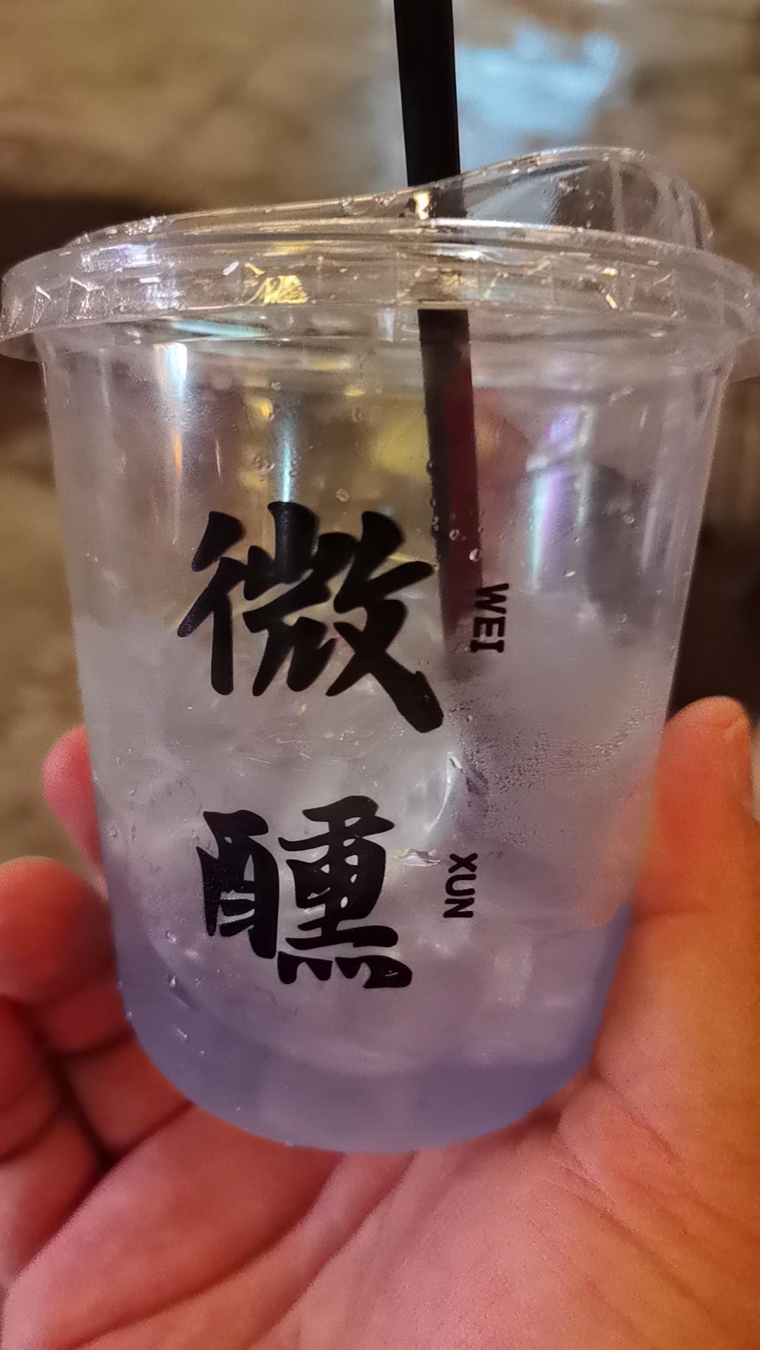 星期六做了件大事！把股池里所有200只票全删了，只保留4只！星期五，所有股票大