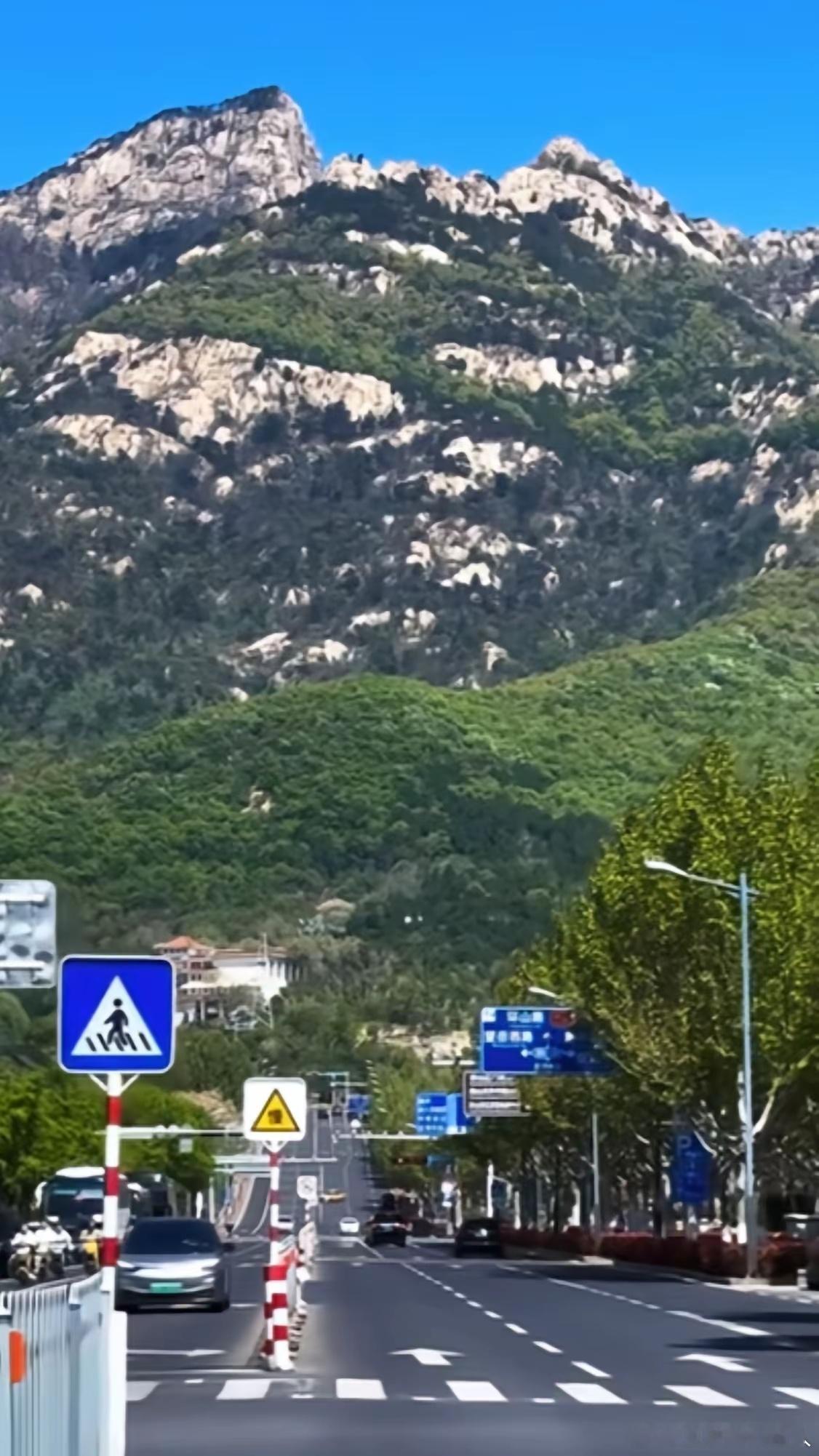 站在泰山脚下看泰山，瞧着不算多高，可真动身上去，咋就这么累人呢？
