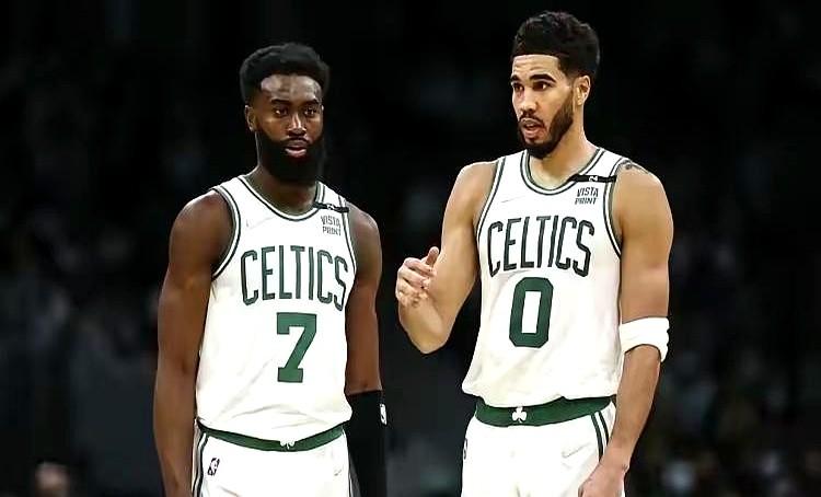 现在这NBA，没了核心球员真就玩不转了。凯尔特人就是个例子。塔图姆在，胜率6