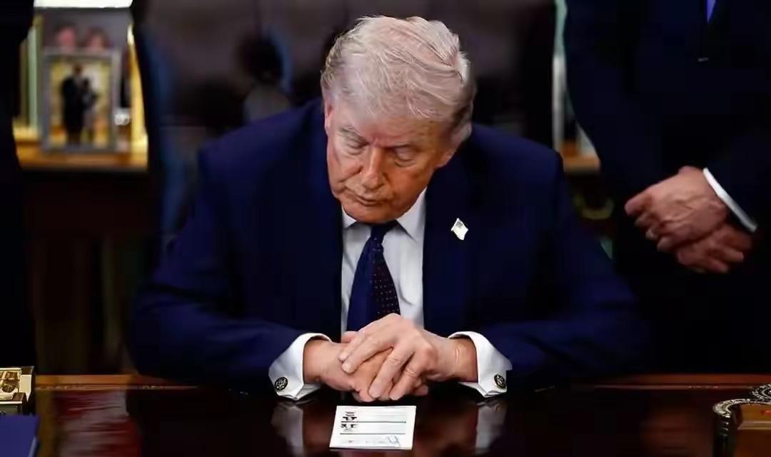 突发！特朗普称同意伊朗请求继续谈！其实自己骑虎难下、进退两难、只能认怂！特朗