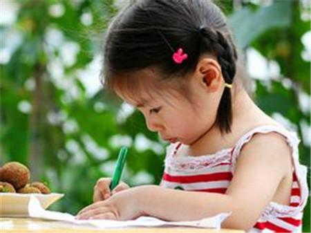 学霸不会轻易透露的4个学习习惯, 你的孩子掌握了吗?