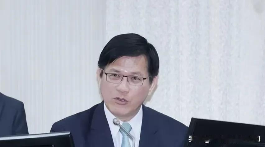 赖清德窜访斯威士兰受阻被迫取消行程，就在大家都在盯着赖清德热议的时候。台湾外事部