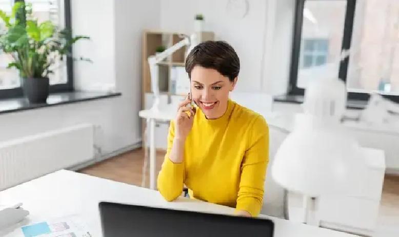 职场里，新人刚入职没多久，就容易遇到各种糟心事：同事故意冷落你，领导说话带刺，分