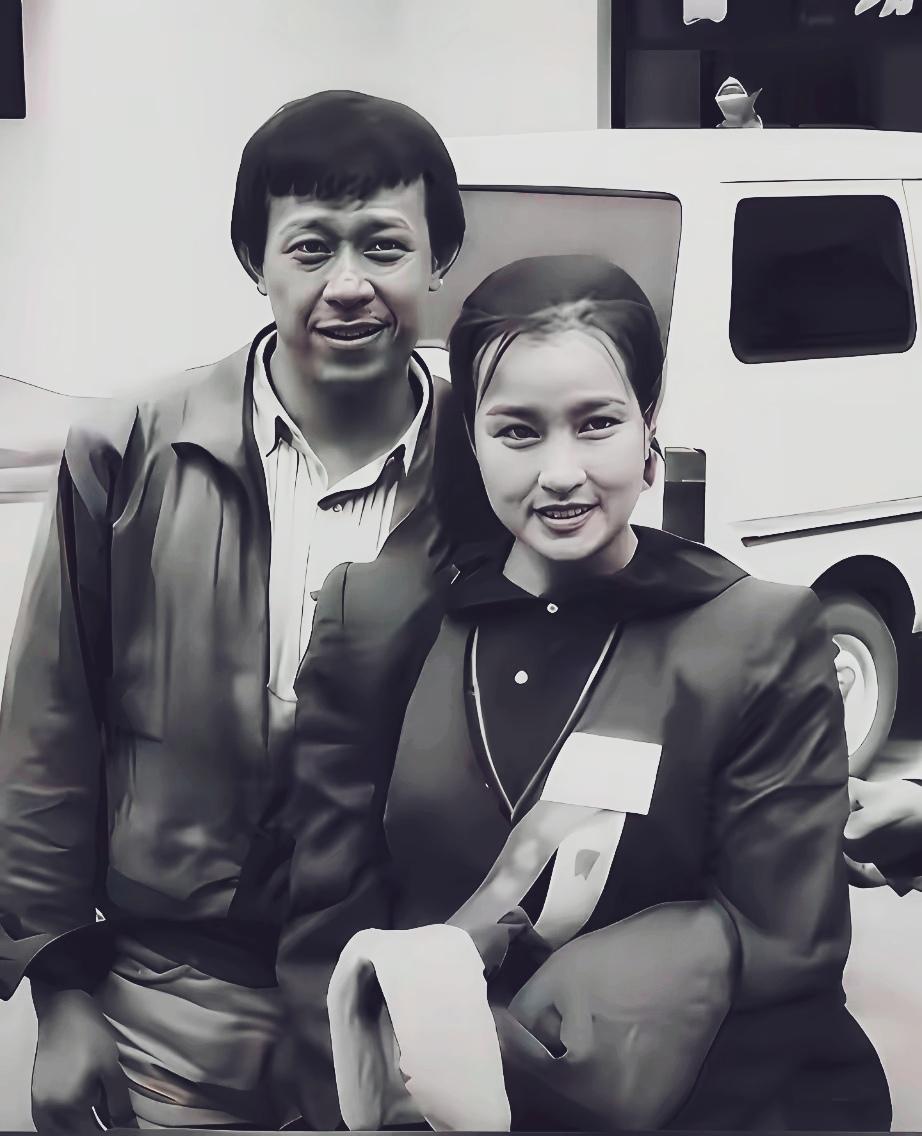 那是拍摄电影《芙蓉镇》的日子，初出茅庐的姜文与当红影星刘晓庆搭档，假戏真做，酿出