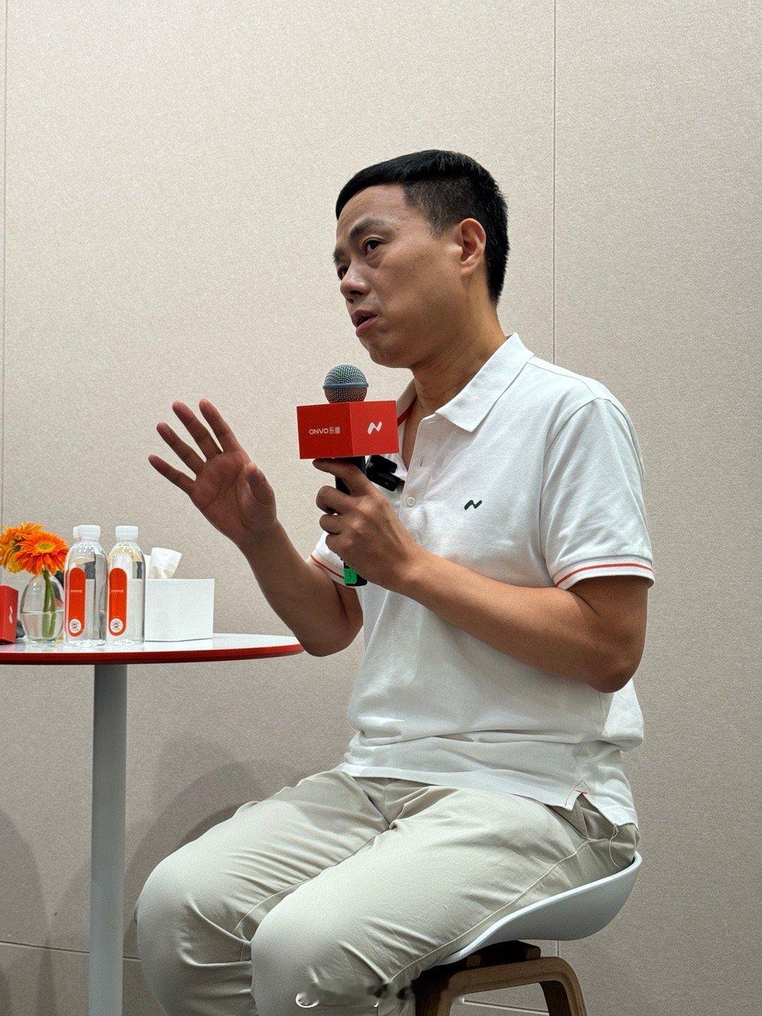 乐道L90会被ES8影响到吗？：并不会，而是相互影响到其他能源形式的大三排车型，