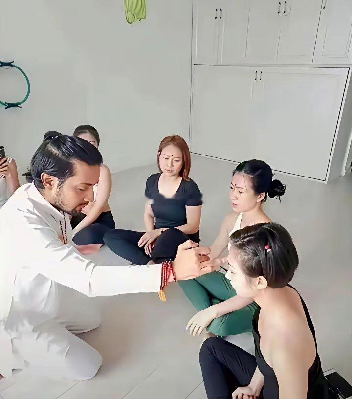 这家瑜伽馆问题很大，要狠狠的查