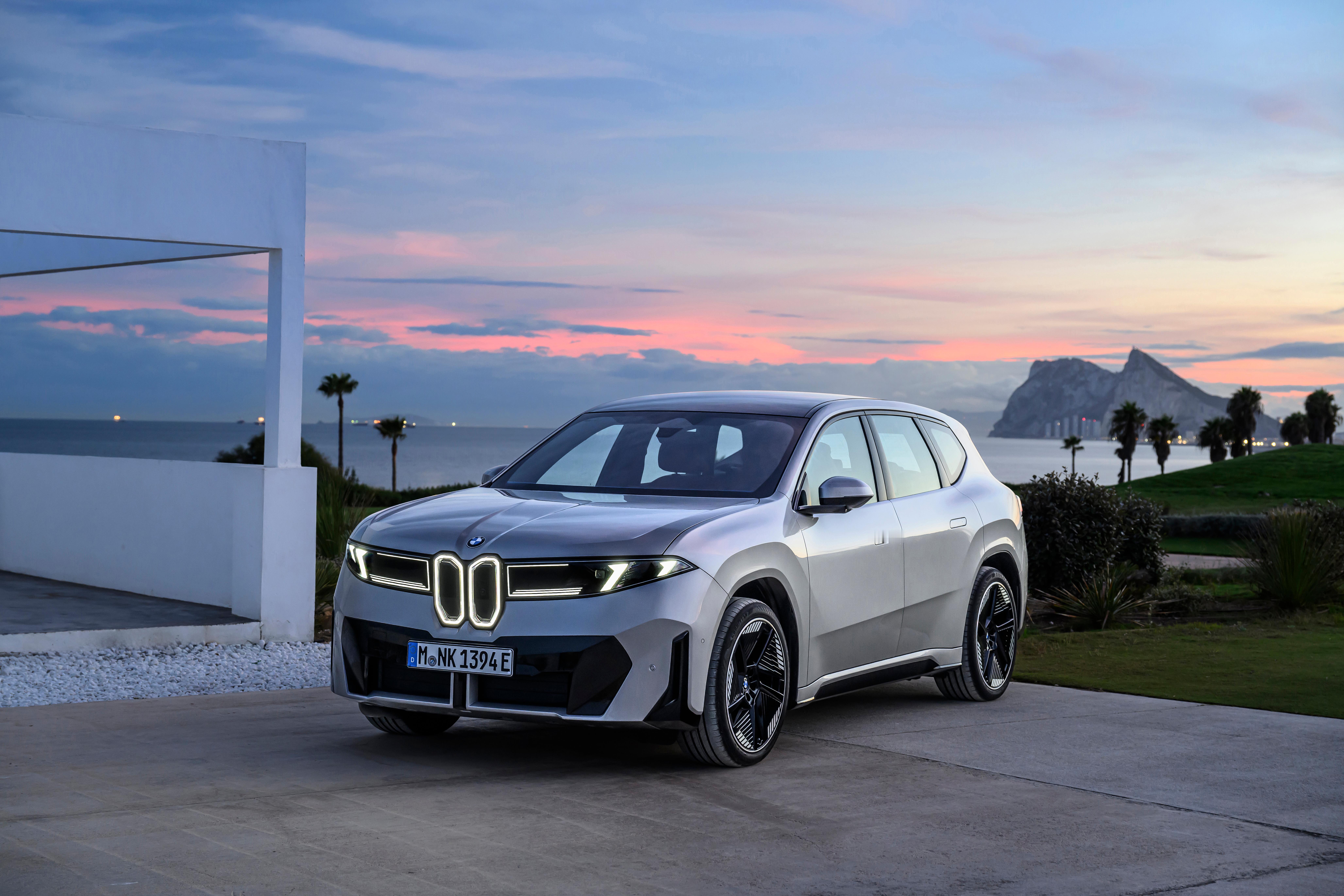 BMWiX350xDrive智能驾趣宝马新世代宝马宝马新世代车型iX3最