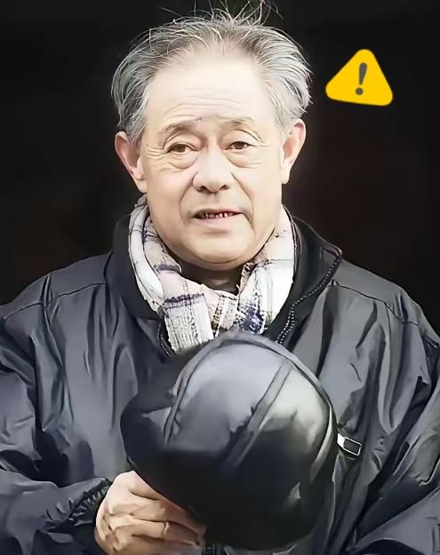 大胆预测：徐湖平将以死平息南博之乱。这些天日渐见冷，一个八十多岁的老头徐湖平却