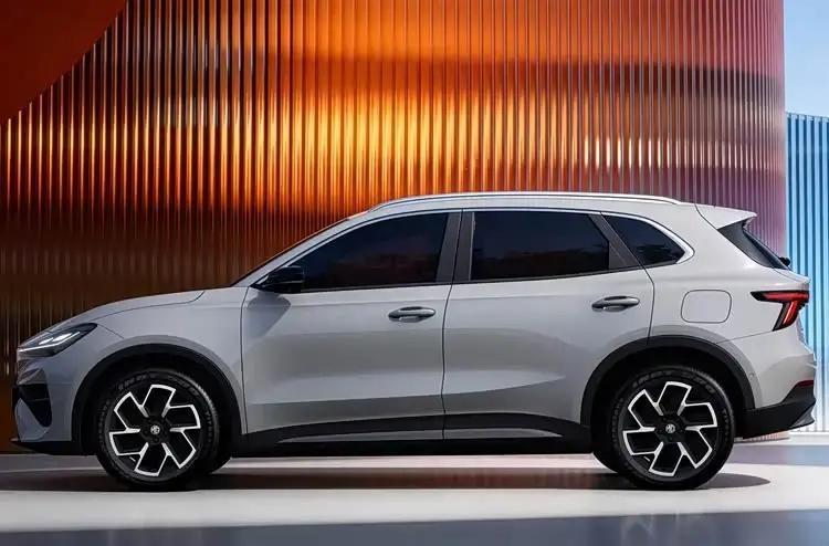 2026年初，上汽名爵推出MG4X纯电SUV，入门版就用半固态电池，续航510