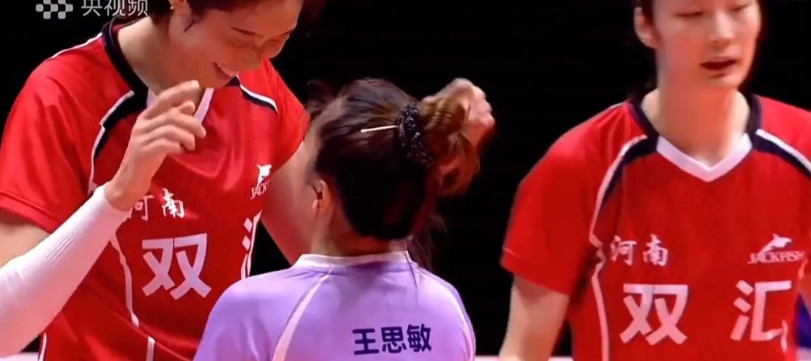 这次全运会：我发现朱婷3个“人品优点”！亲和几乎每次比赛结束，她会做