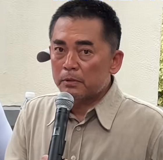何政军在电视剧《伟大的长征》中首次扮演朱德元帅，我怎么觉得他也可以扮演周恩来总理