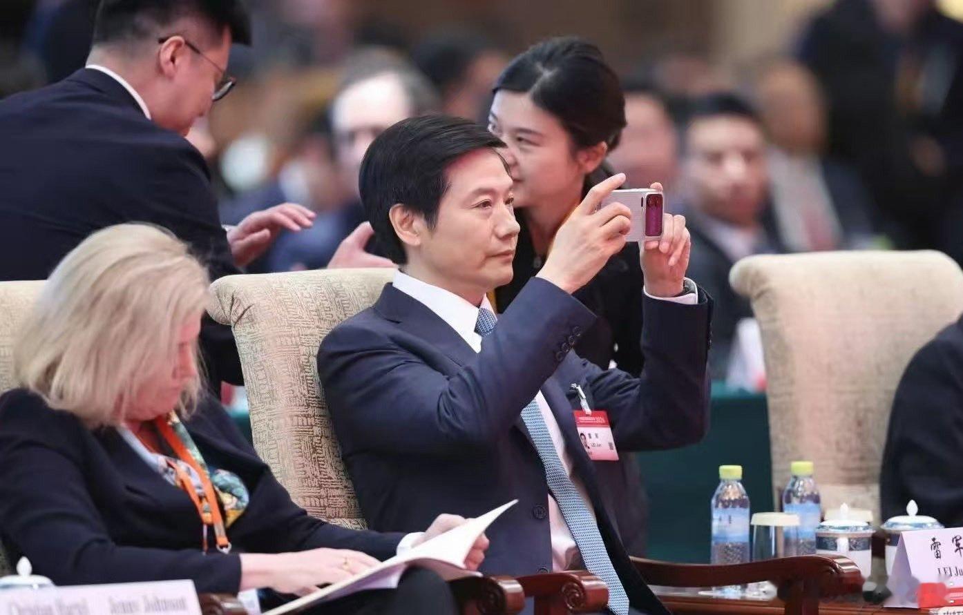 这就是大佬的手机壳吗？格局瞬间打开了！