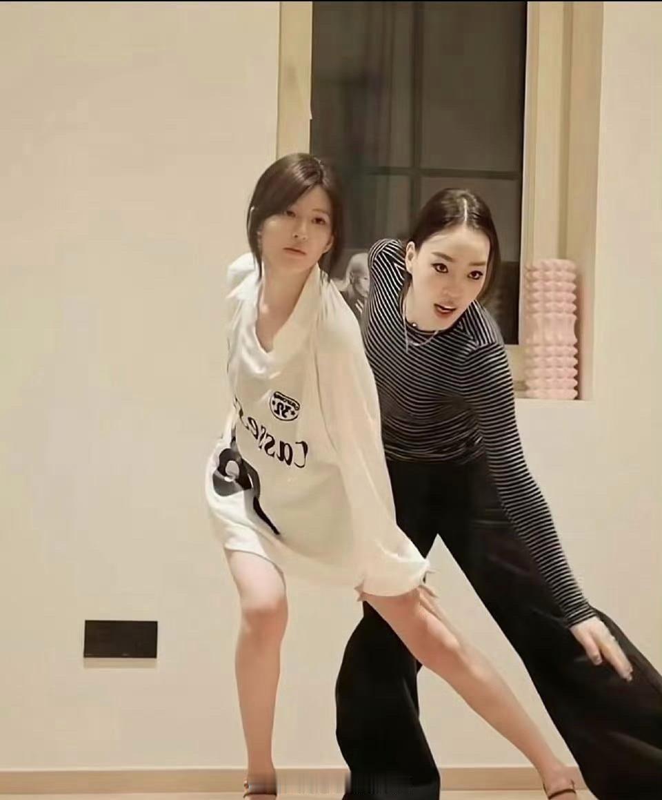 李雪琴私下真瘦，镜头里显得胖，果然是上镜胖十斤​​​